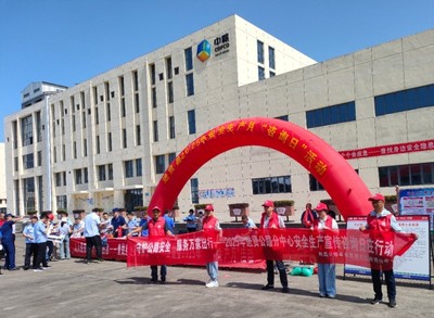 守護公路安全,服務萬家出行--2025年進賢公路分中心安全生產宣傳咨詢日在行動